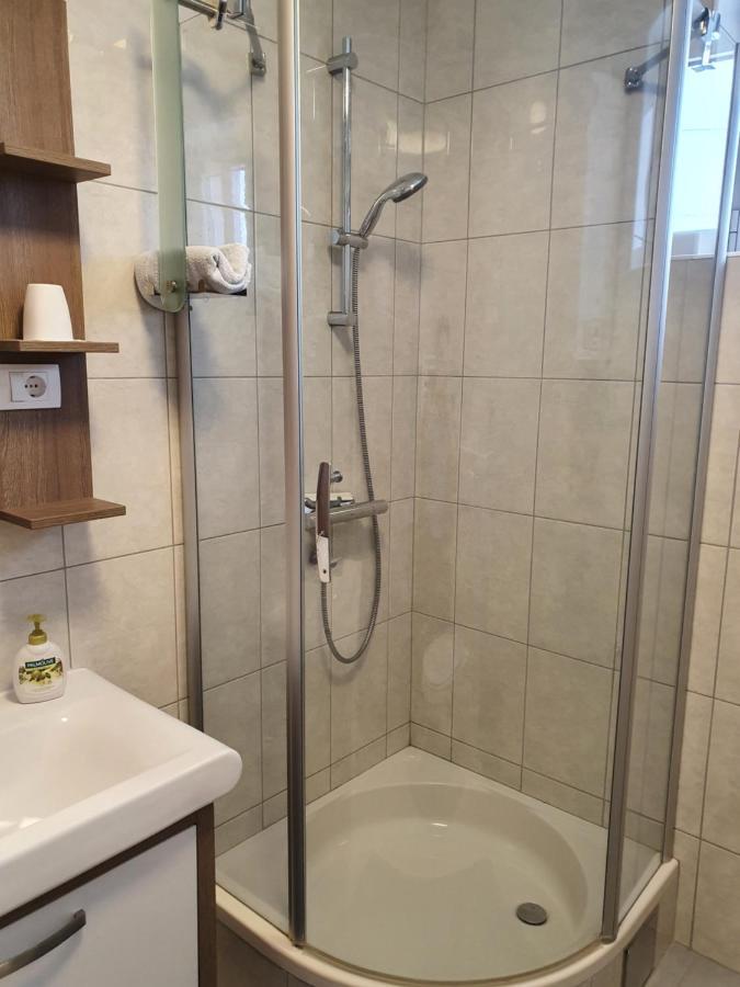 Slavuj Apartment Нови Сад Екстериор снимка